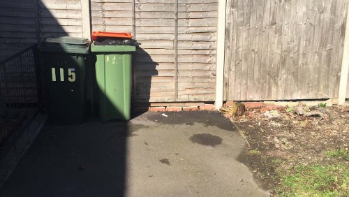 Professional rubbish removal service in Hampstead Garden Suburb